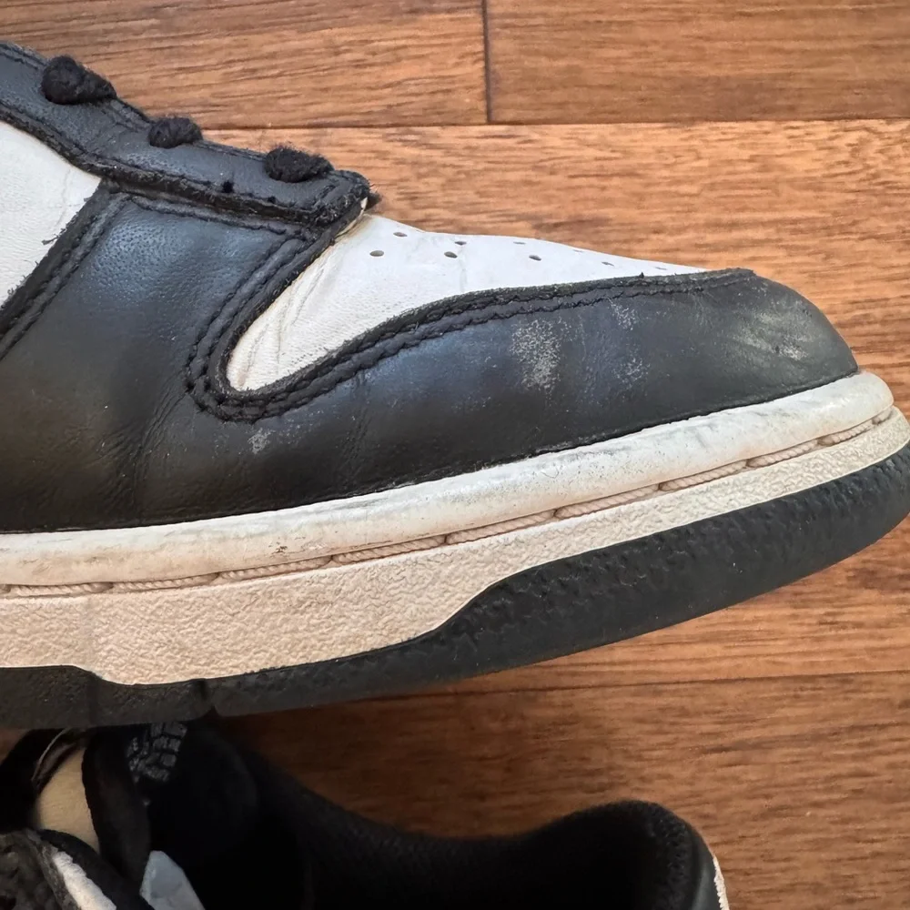 Nike Dunk Low Black White Panda - Picture 6 of 7